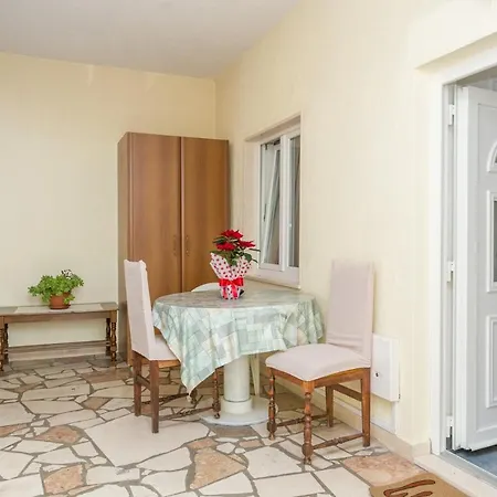 With Parking Space - 22101 Apartment